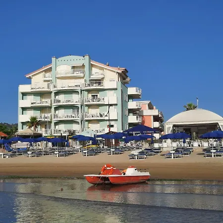 Aparthotel Acquasuite Martinsicuro