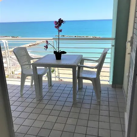 Acquasuite 4*