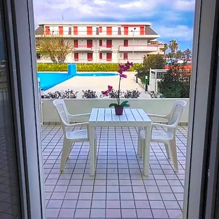 Acquasuite Ξενοδοχείο με διαμερίσματα 4*