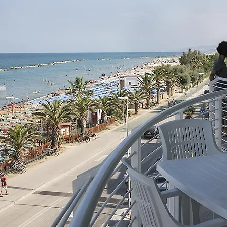 Appart hôtel Acquasuite *