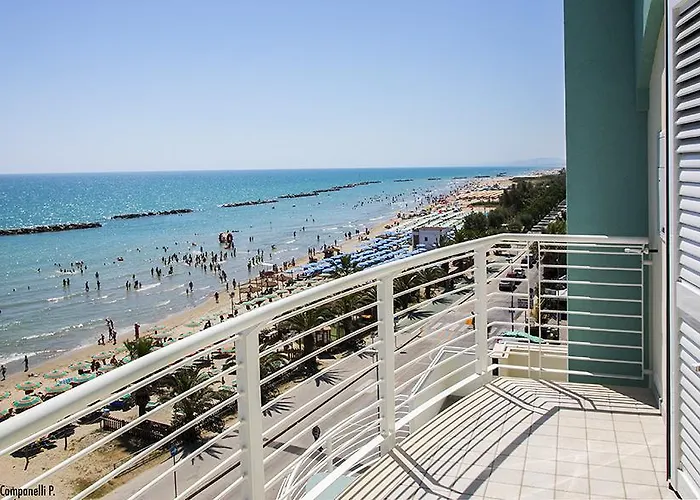 Acquasuite מלון דירות 4*