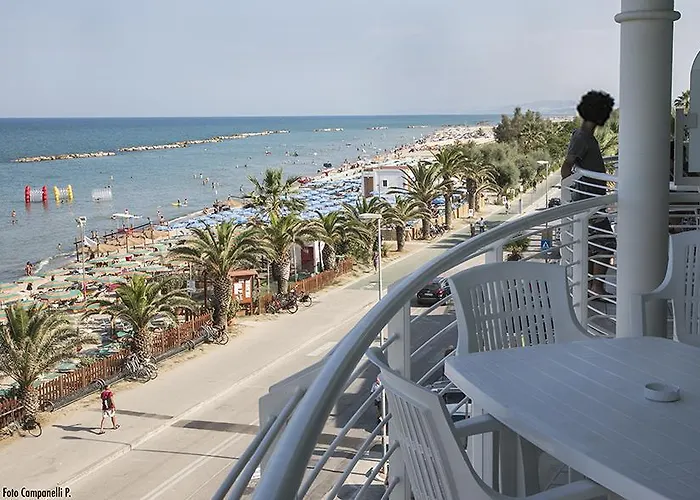 Aparthotel Acquasuite 4*